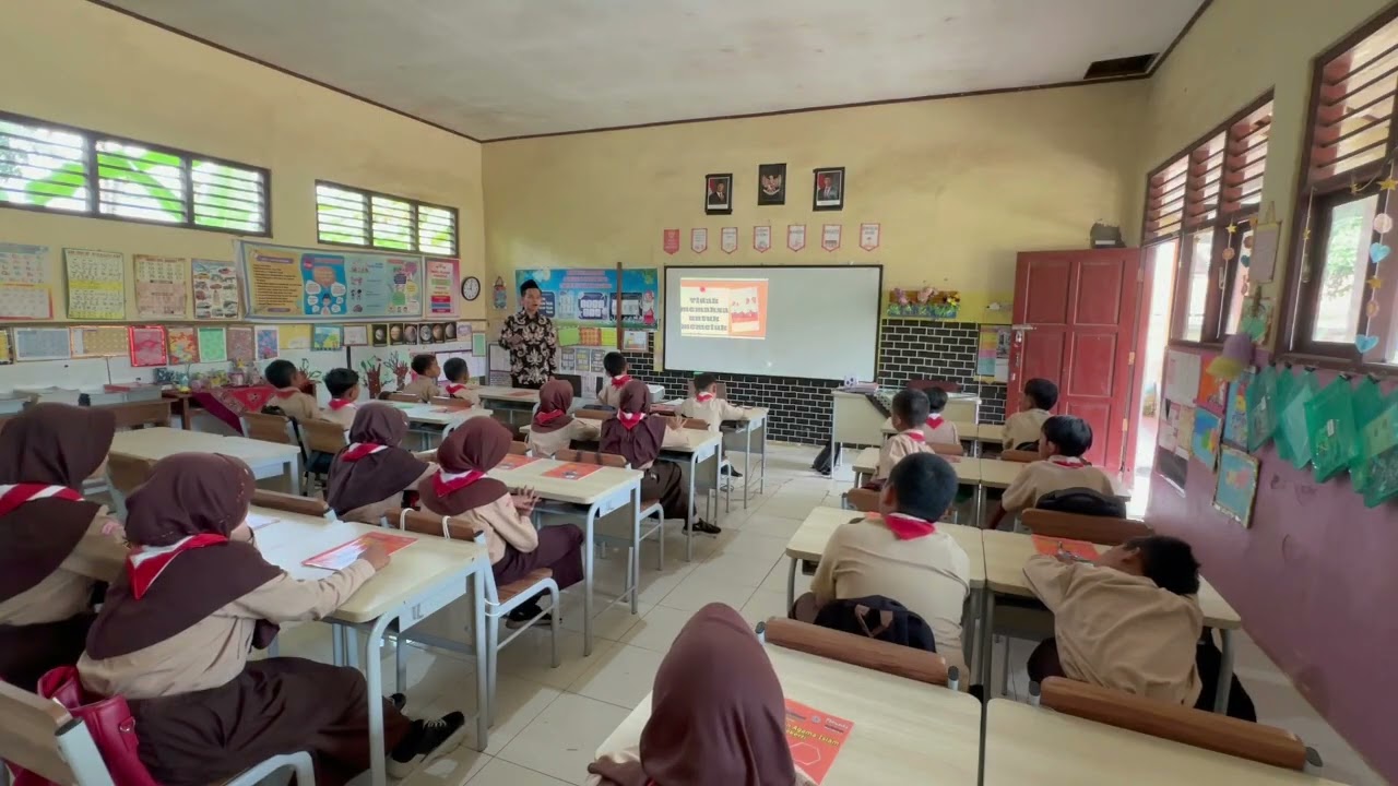VIDEO UKIN AKHMAD NAJIH 25404131322