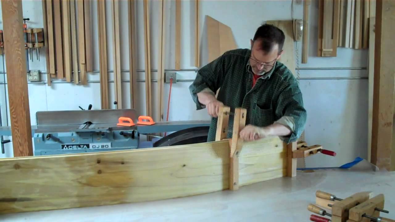 Harpsichord Making:   Bentside