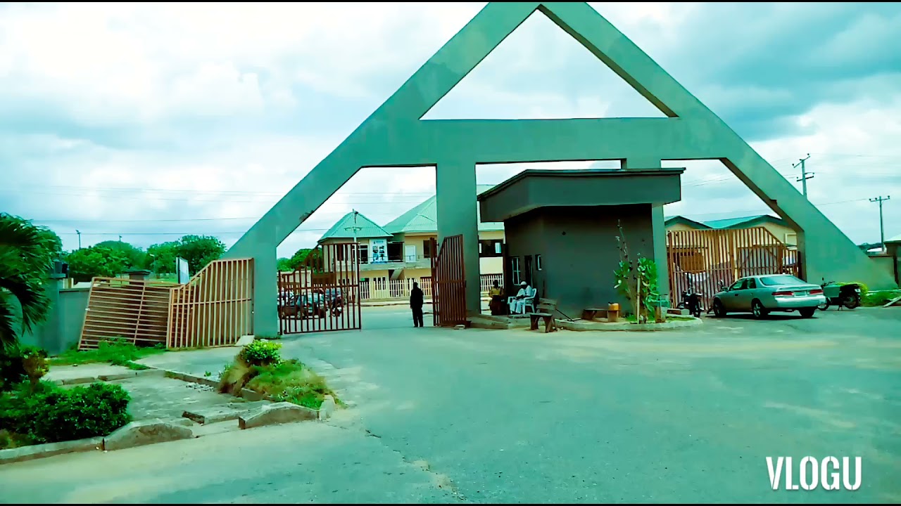 My school tour/story time ( Nigeria school tour LAUTECH)
