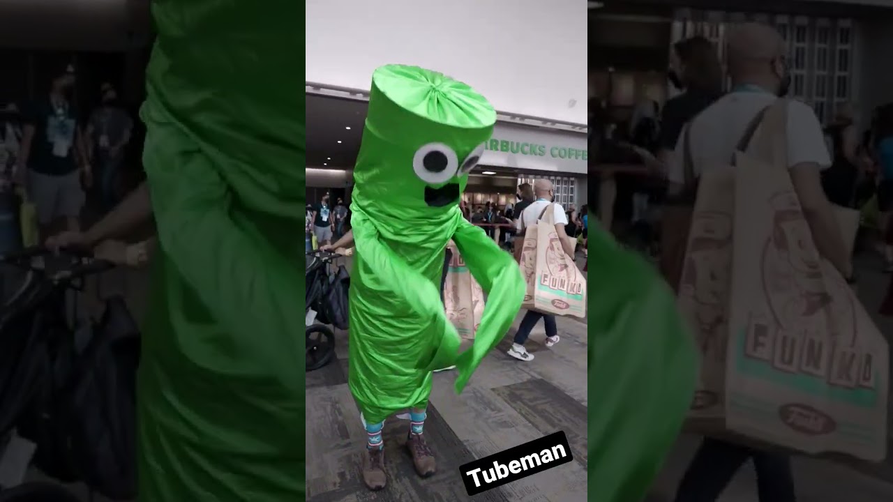 👋🤪👋 #tubeman #cosplay at #sandiegocomiccon