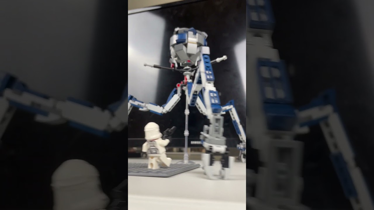 LEGO Tri-droid MINIFIG SCALE!?!? Alternate Build! #clonewars