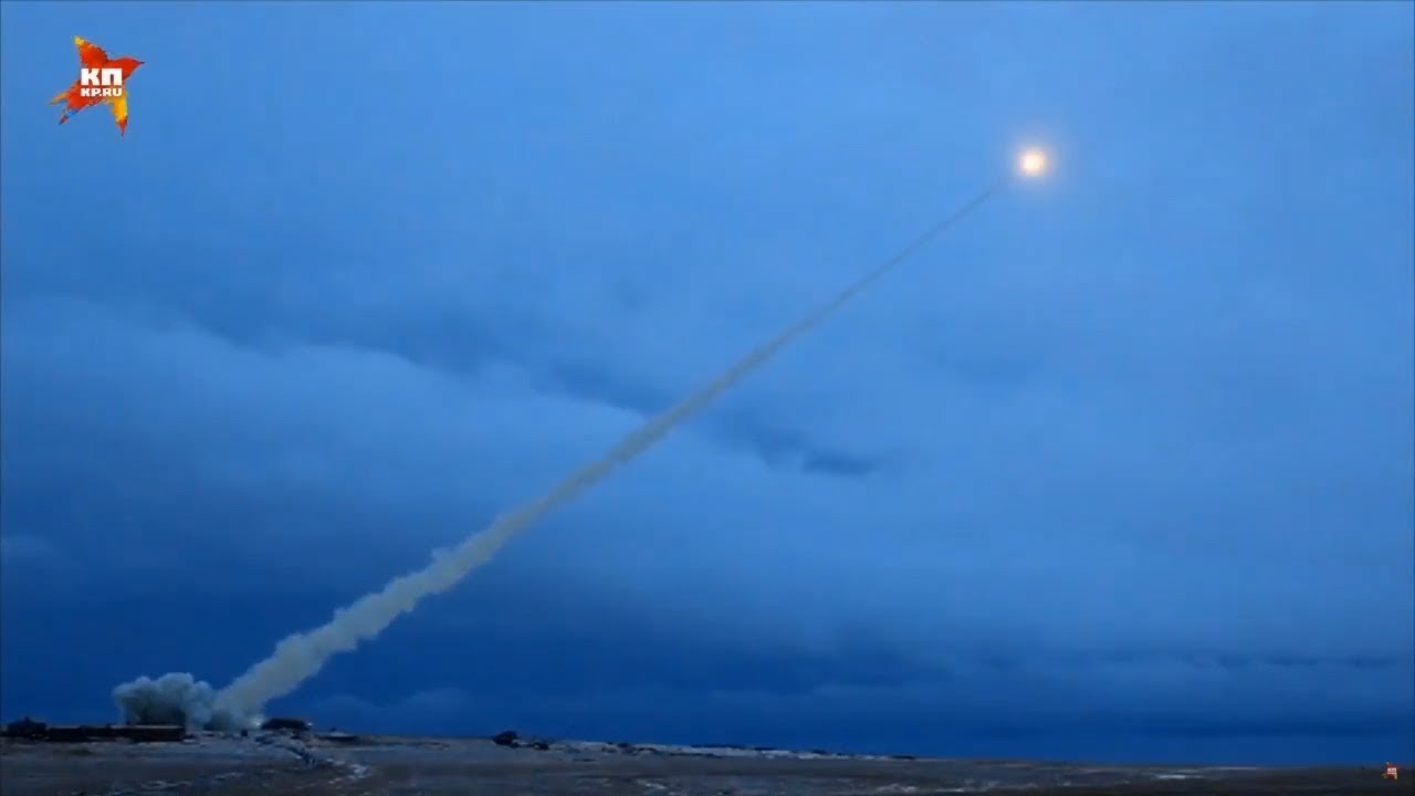 Путин о новой ракете: дальность нового оружия неограничена