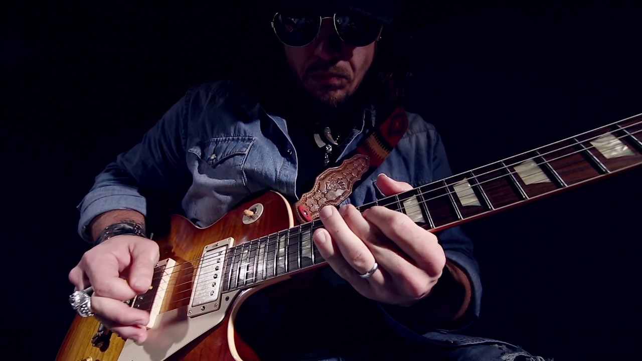 Bogner Amps - Helios 50 Watt Alnico Combo with Lance Lopez Part 1