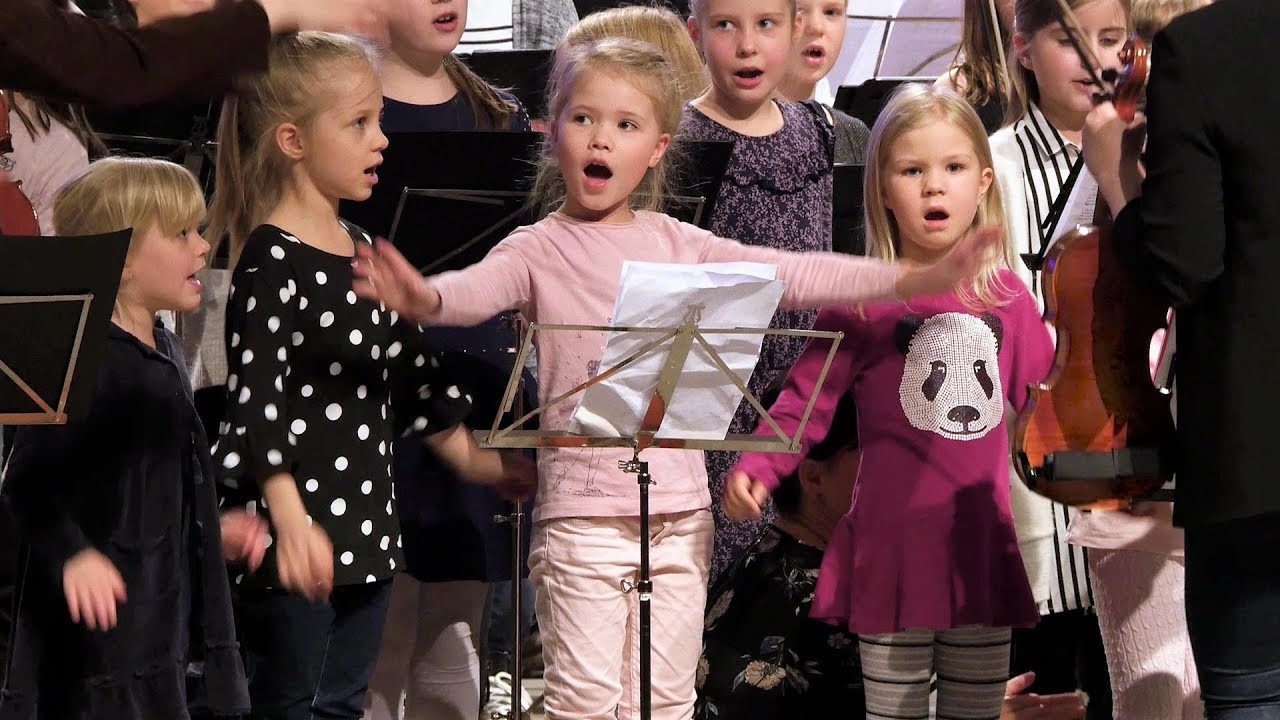 NÄPPÄRIKONSERTTI, The Great Folk Music Concert On 26.11.2017, Porvoo: Marskin saapas