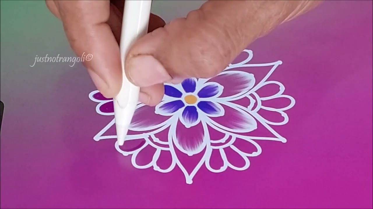 DOTTED KOLAM WITH 7-4 DOTS / EASY KOLAM / MUGGULU
