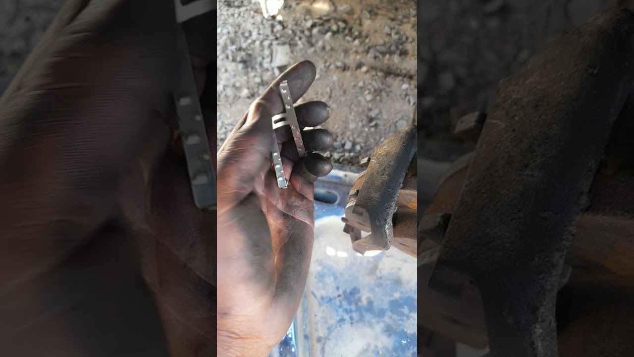 Vw golf mk1, brake pads rattling noise.