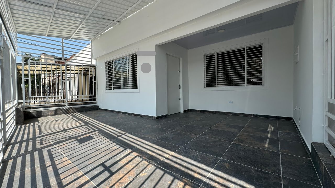 Hermosa casa remodelada de una planta en venta Barrio El Recreo Palmira Valle del Cauca Colombia