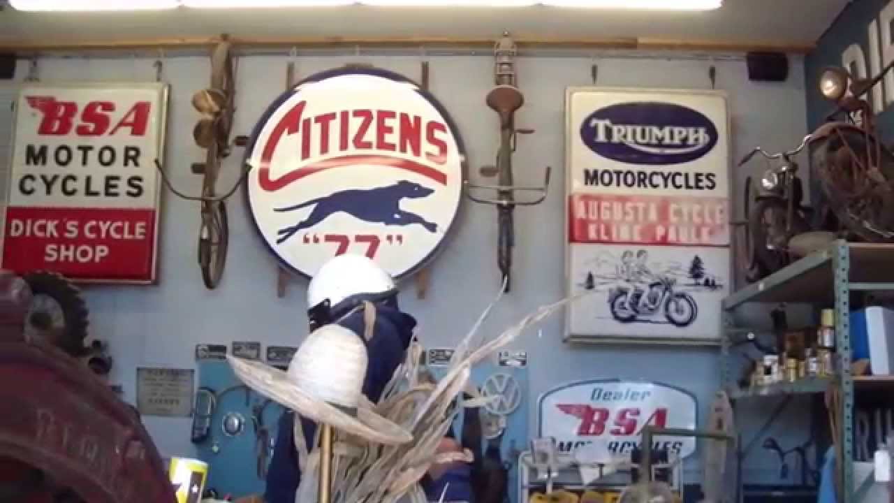 Antique Archaeology - American Pickers Iowa Store Visit October 16, 2015