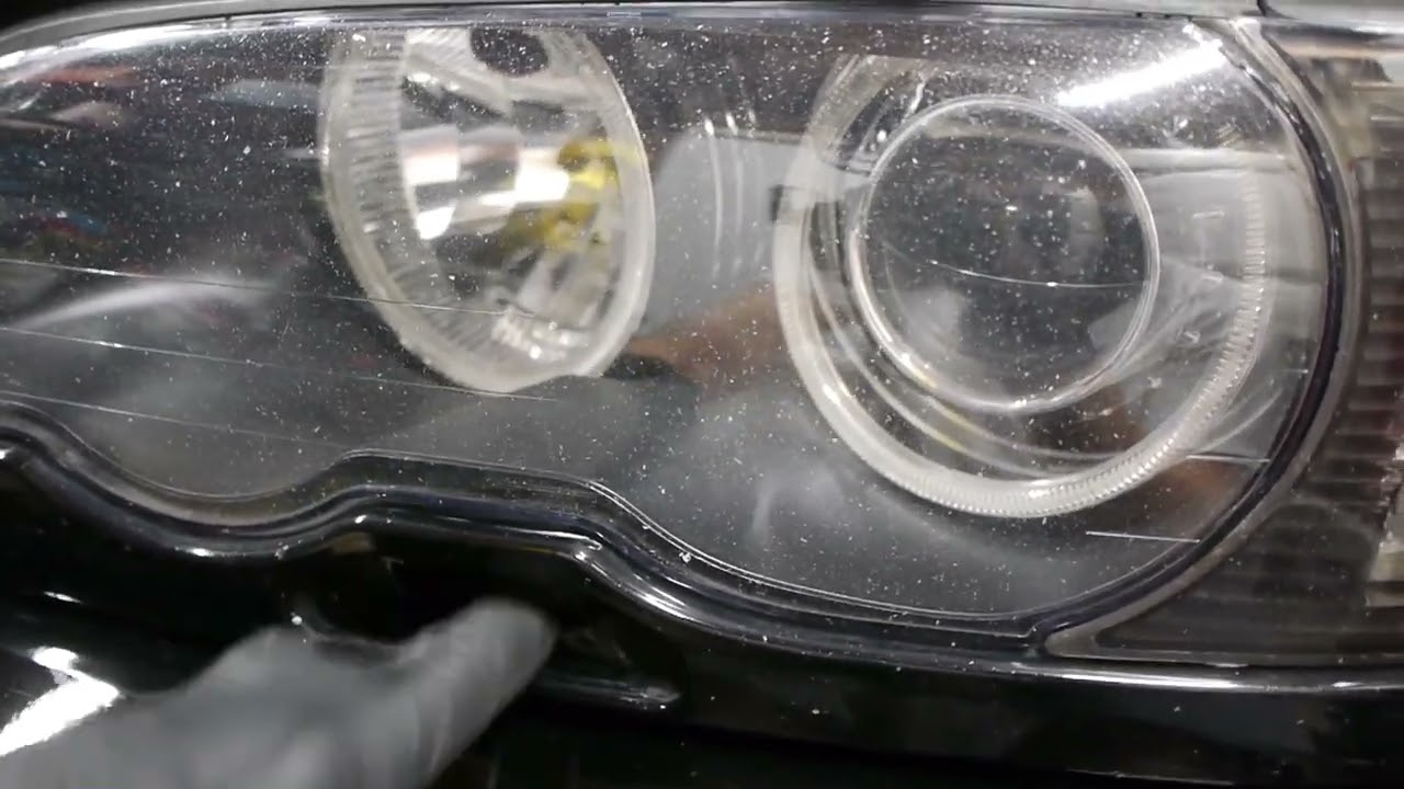E46 M3 - Fender Bender and Headlight Lens Cover Replacement