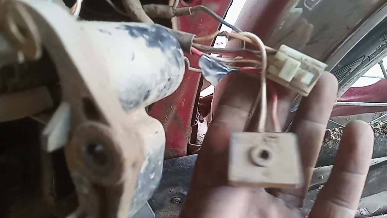 Yamaha  original rectifier aur China wala rectifier kaise fit karna hai dekhega is video mein
