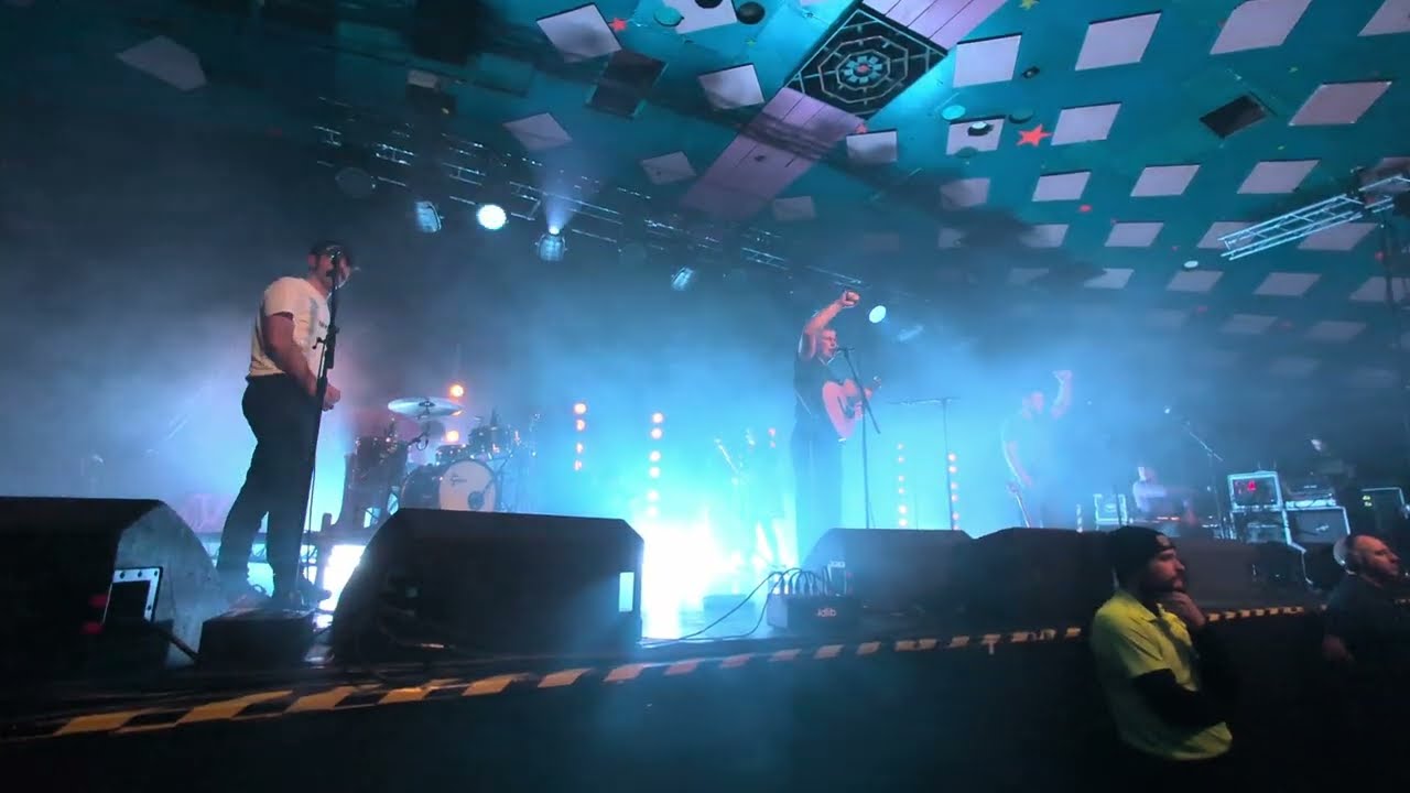 The Mary Wallopers - Glasgow, Barrowland Ballroom 16.12.2024 - Frost Is All Over
