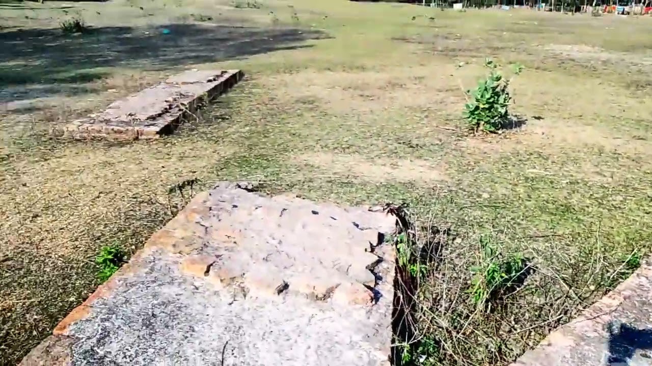 হযরত খানজাহান আলী রহমাতুল্লাহ আলাইহির বসতভিটা বাগেরহাট। 