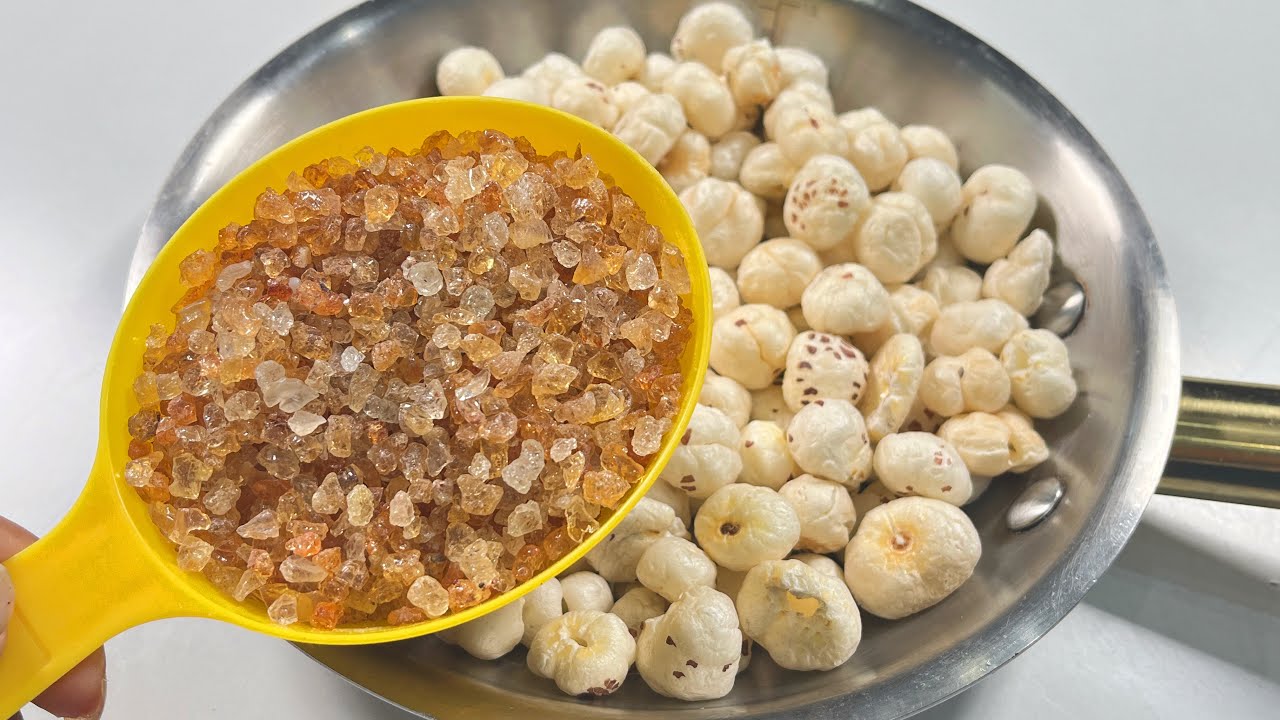 ताकत का खजाना है गोंद-मखाना सालों साल शरीर में कैल्शियम की कमी नहीं होगी, हर दर्द से निजात पाएं