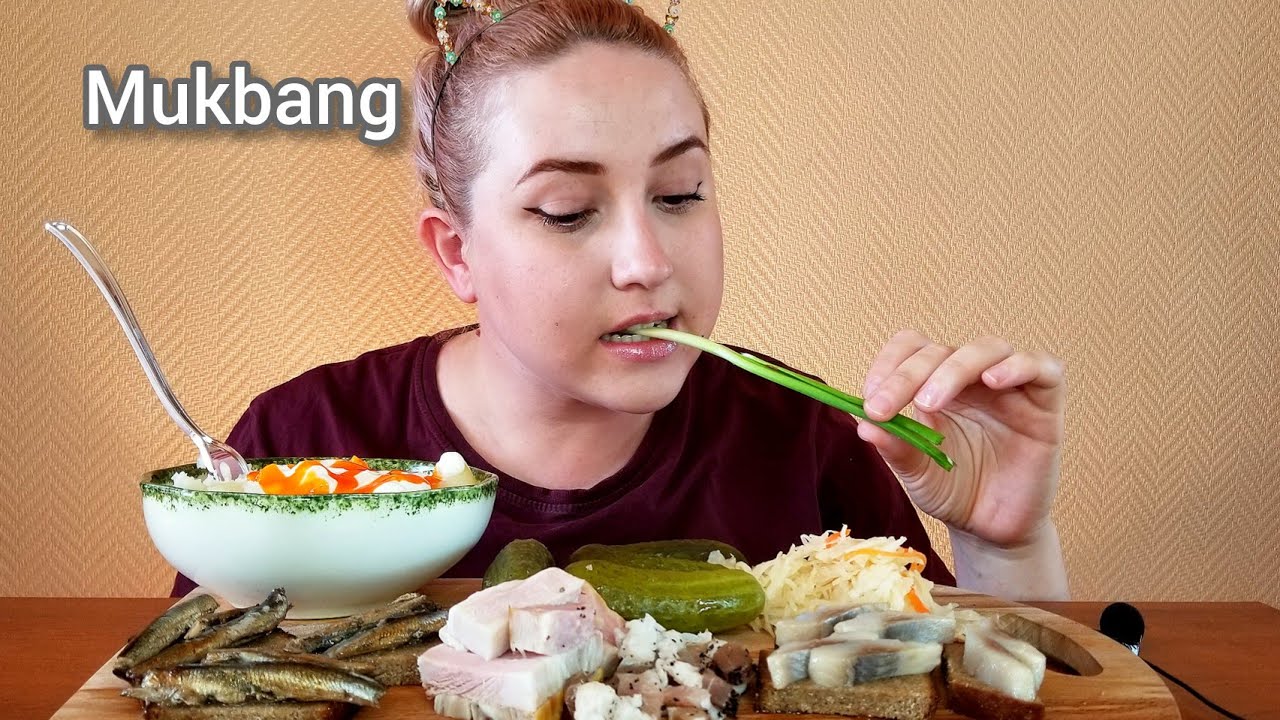 МУКБАНГ ЗАКУСКА К ВОДОЧКЕ ШПРОТЫ МАРИНАДЫ АСМР | MUKBANG APPETIZER TO VODKA SPRATS MARINADES ASMR