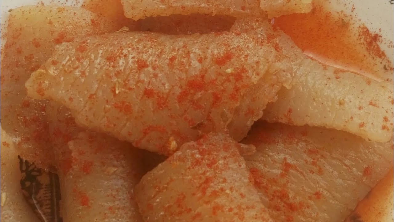CORTEZAS DE CERDO DESHIDRATADAS, EN ADOBO