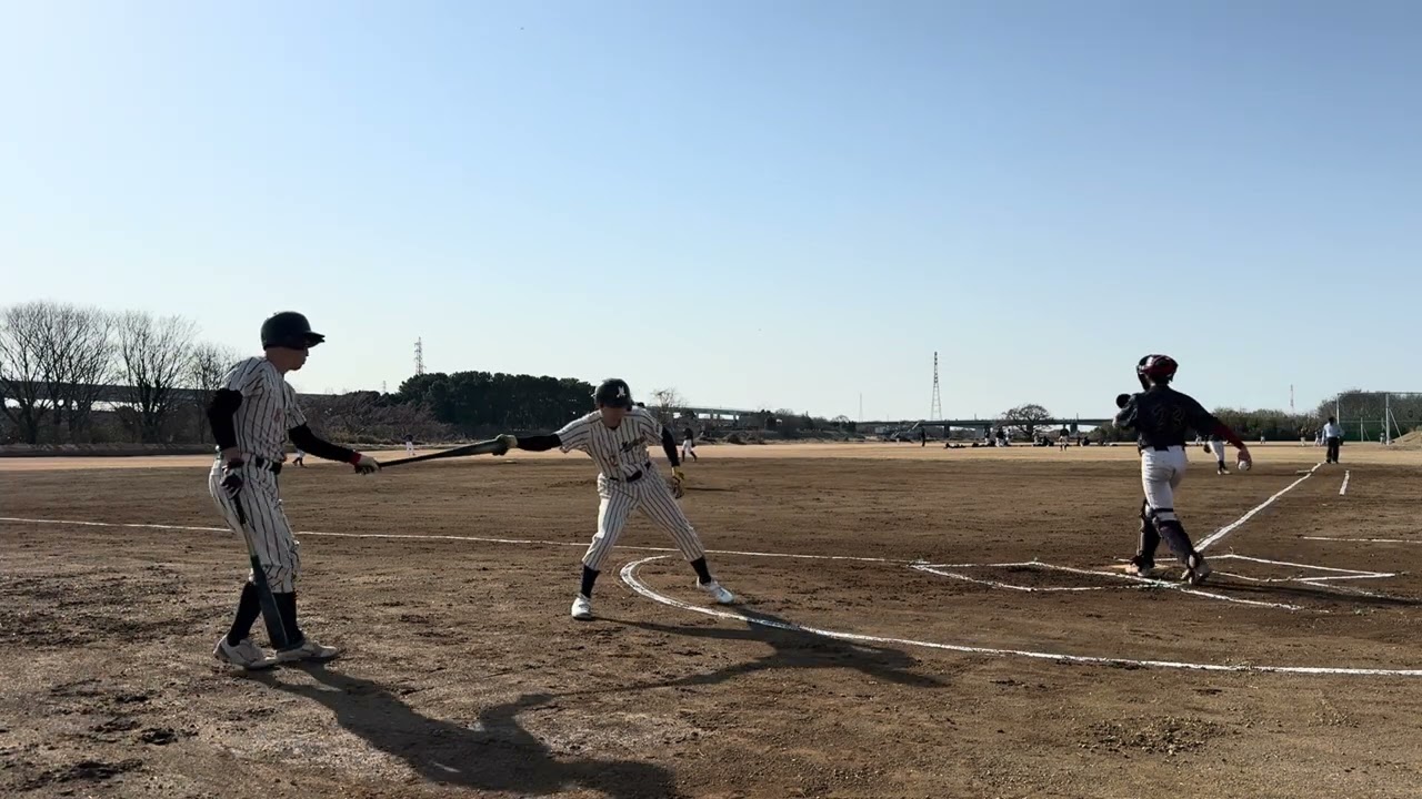 VS GOLDEyes　1回表