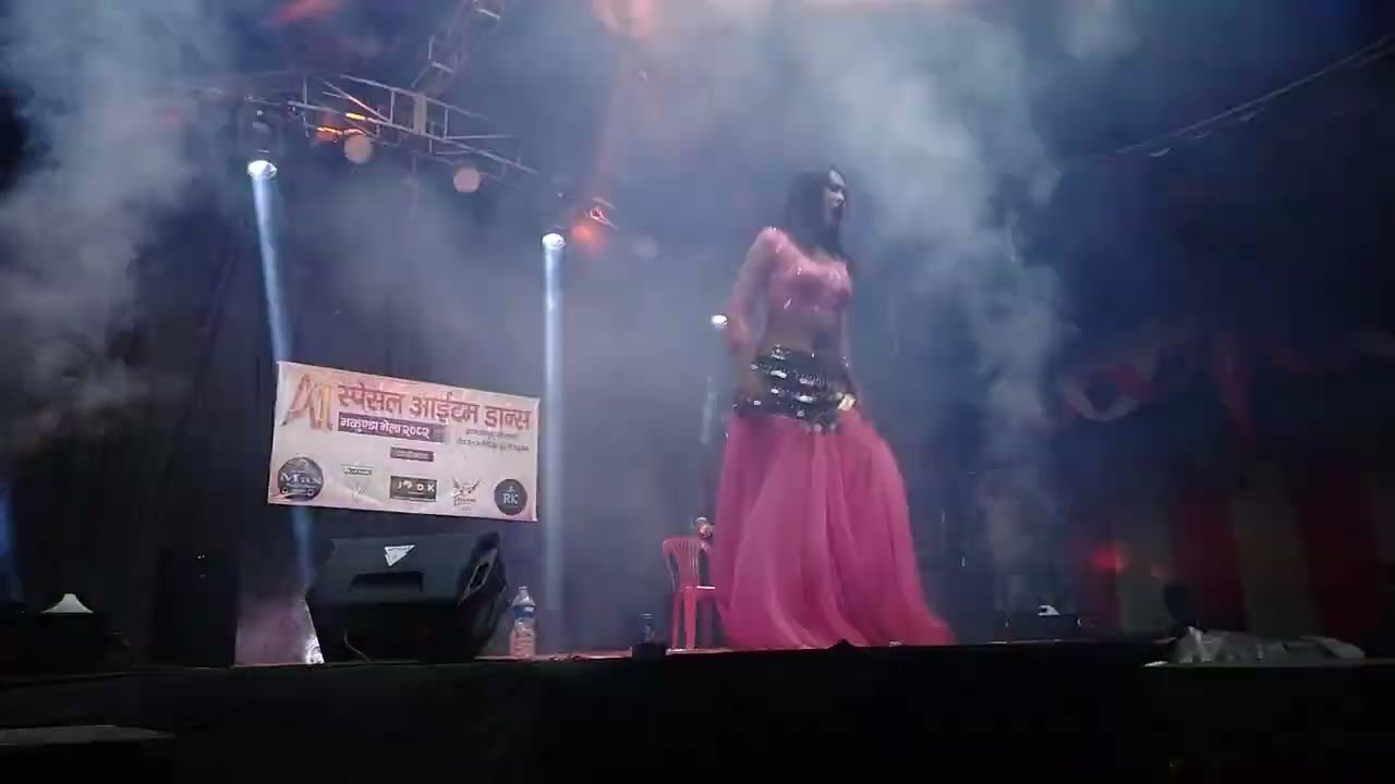 Jaise chuhe mahuwa k pani wabsi chuhe jawani// A1 Speical item dance//vakundmela/2082