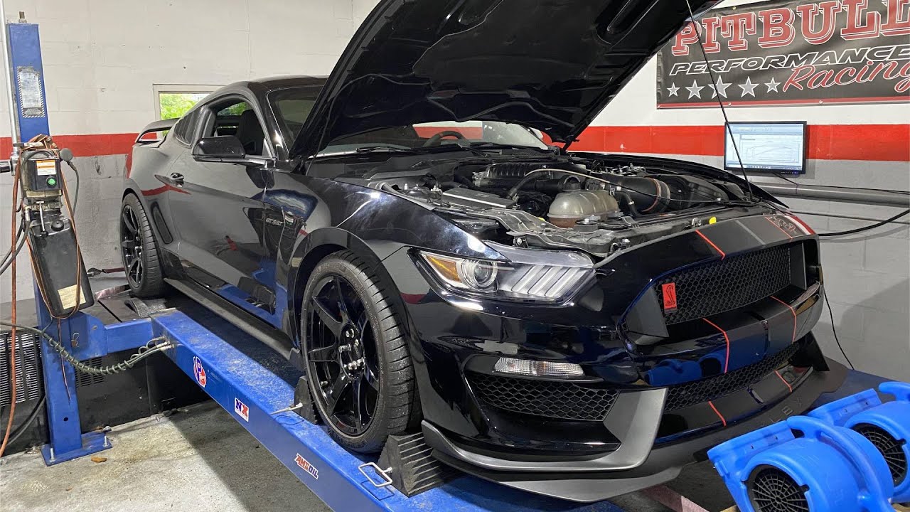 Whipple GT350R Screaming to 8500 RPM - More Boost and Palm Beach Dyno Tuning