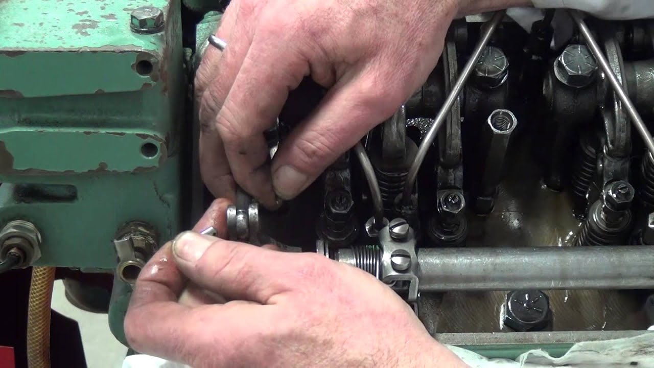 Engine Types and Styles   2 Stroke V6 Diesel