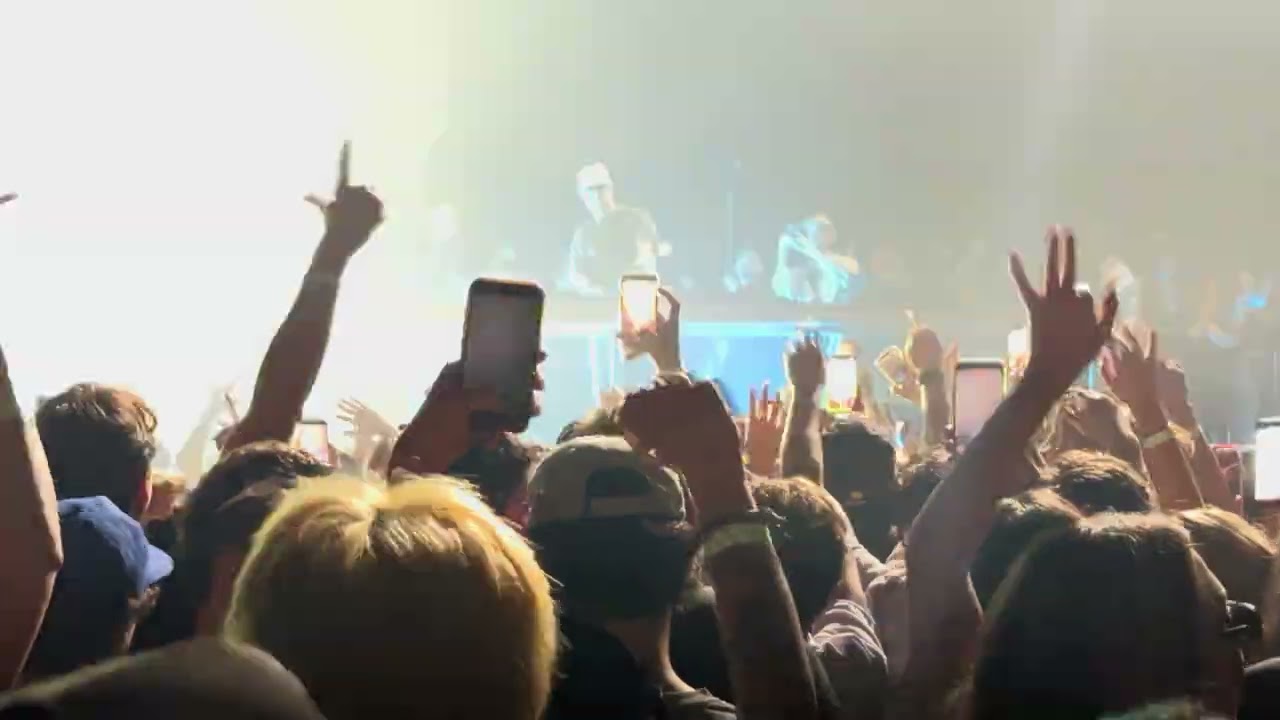Chris Lorenzo - California Dreamin’ (feat. High Jinx) [Live in Denver]