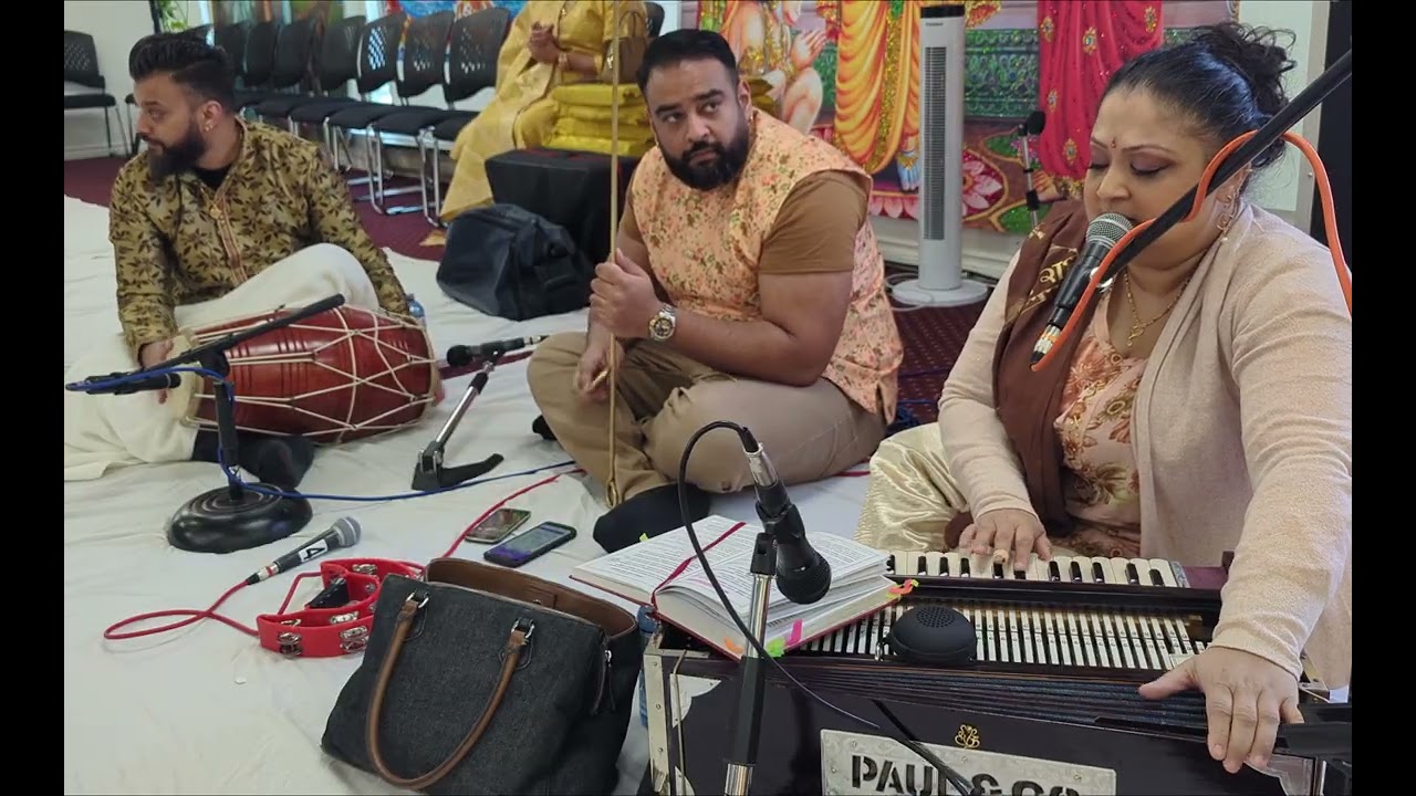 Amargeet Music - Payo Ji Maine 