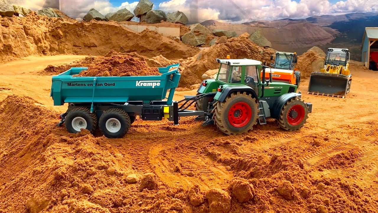 COOL RC TRUCK ACTION with RC Dozer and RC Tractor in 4K