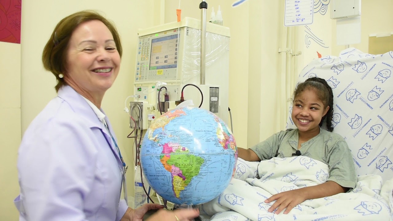 Como é a hemodiálise em um hospital pediátrico?