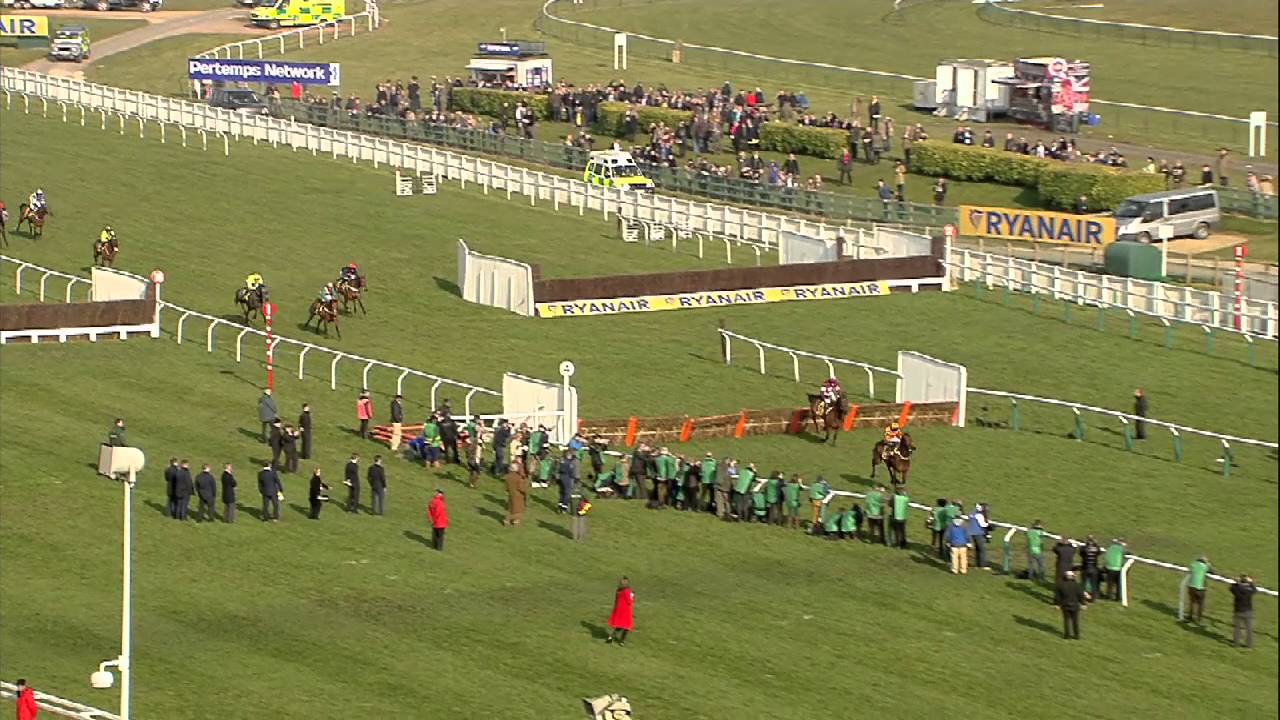 2016 Ryanair World Hurdle - Thistlecrack - Racing TV