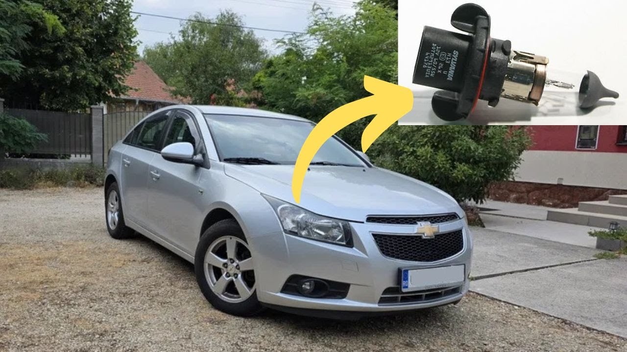 Замена ламп в фарах Chevrolet Cruze 2010-2015 годов