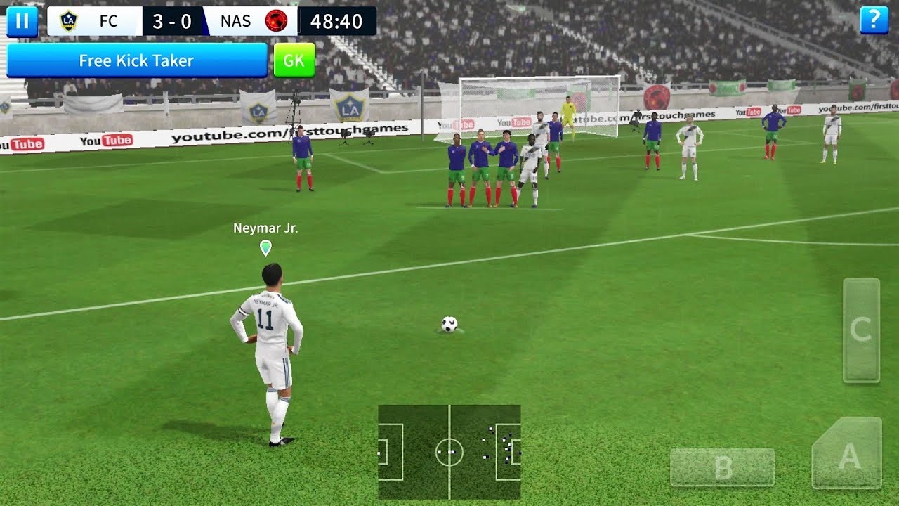 Геймплей Dream League Soccer 2019 для Android №16