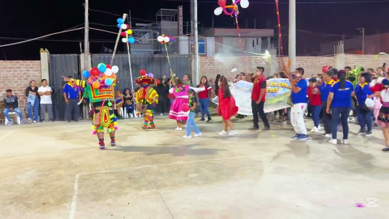 Banda Orquesta Huracán De Reyes - Vete Vete