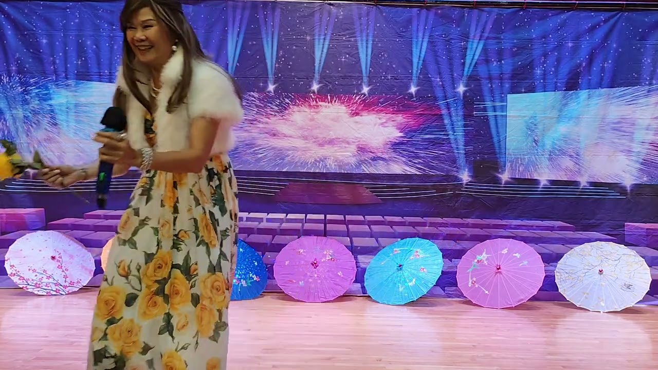 黃玫瑰  美君  3月9日  愛秩序灣社區會堂