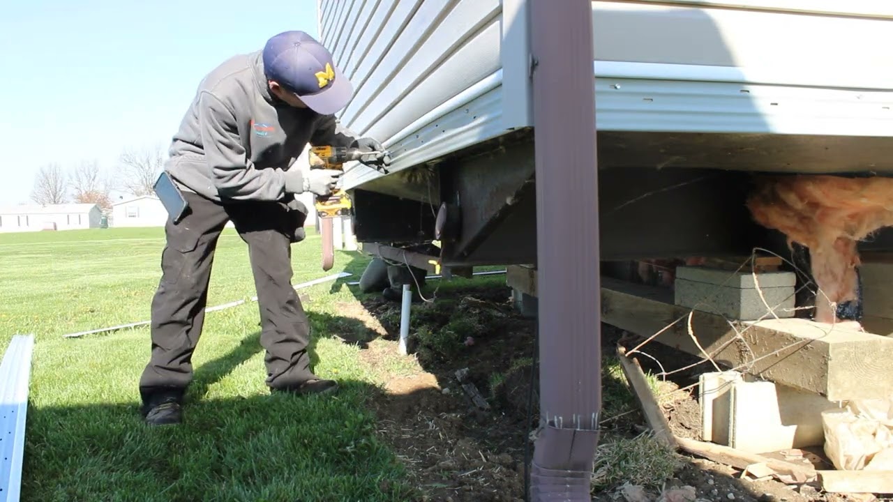 How to skirt Mobile Home (Vinyl Skirting)