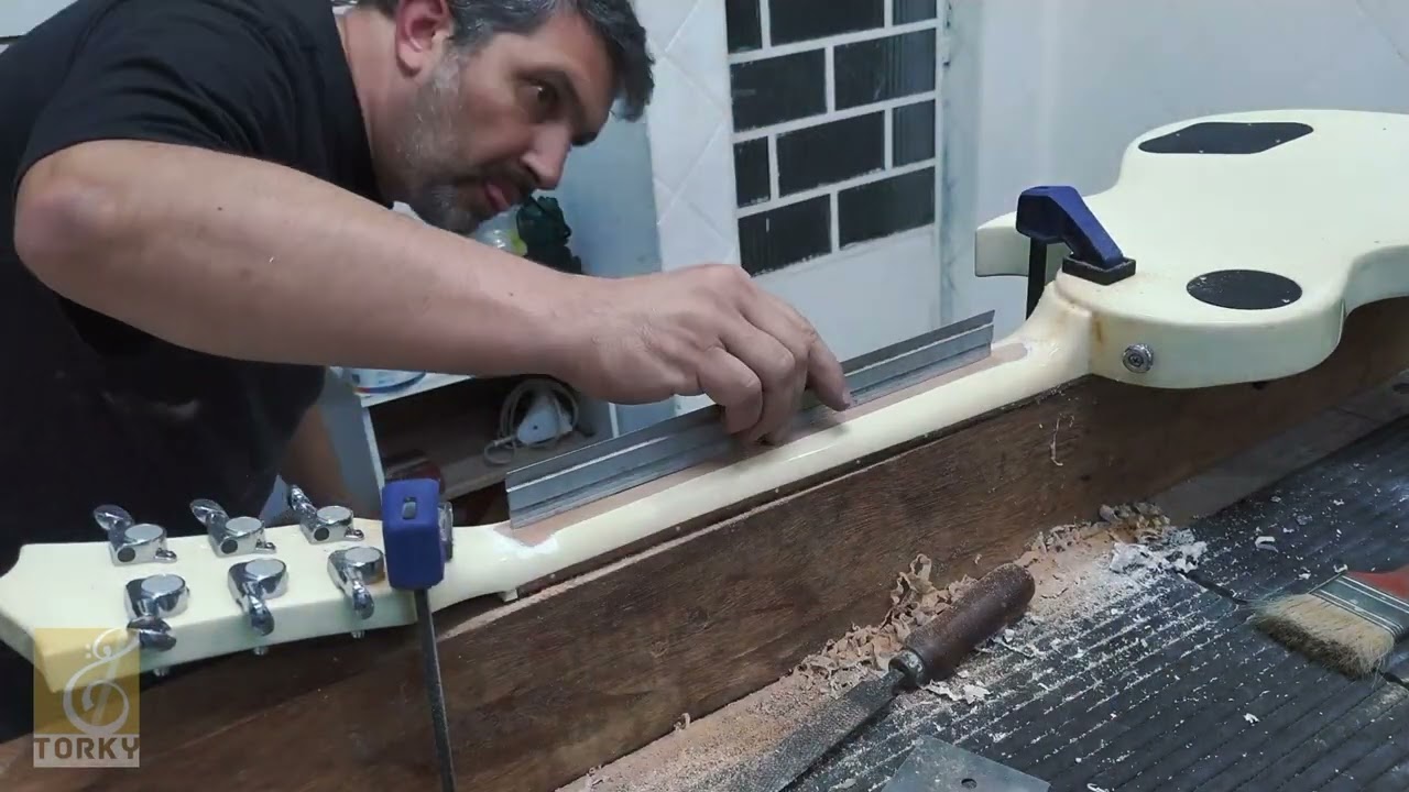 Manutenção de Shape de Braço de Guitarras Les Paul (Gretsch, Walzack)