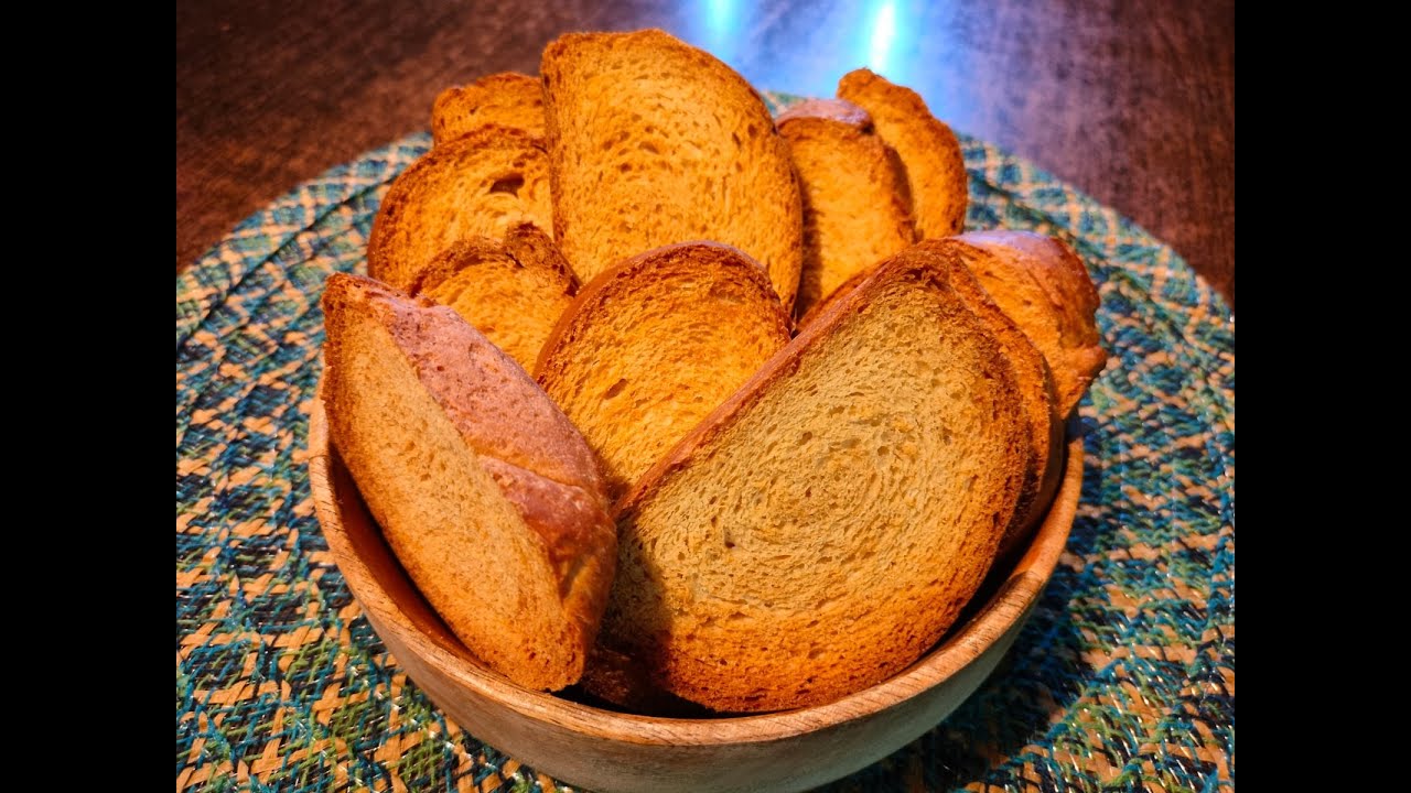 FETTE BISCOTTATE FATTE IN CASA   fanno bene e la ricetta è facile facile - #videoricetteinsieme