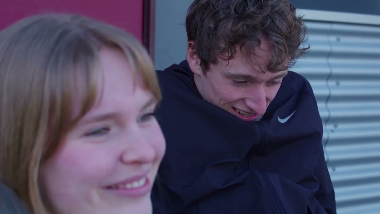 Examen scene Mediacollege Amsterdam Filmacteurs opleiding: Geen koningen in ons bloed