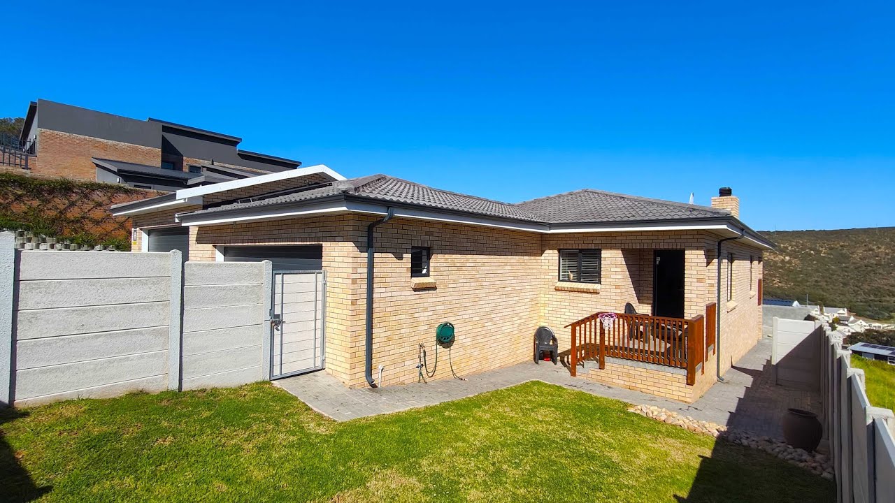 Charming Move-In Ready Single-Level Home
