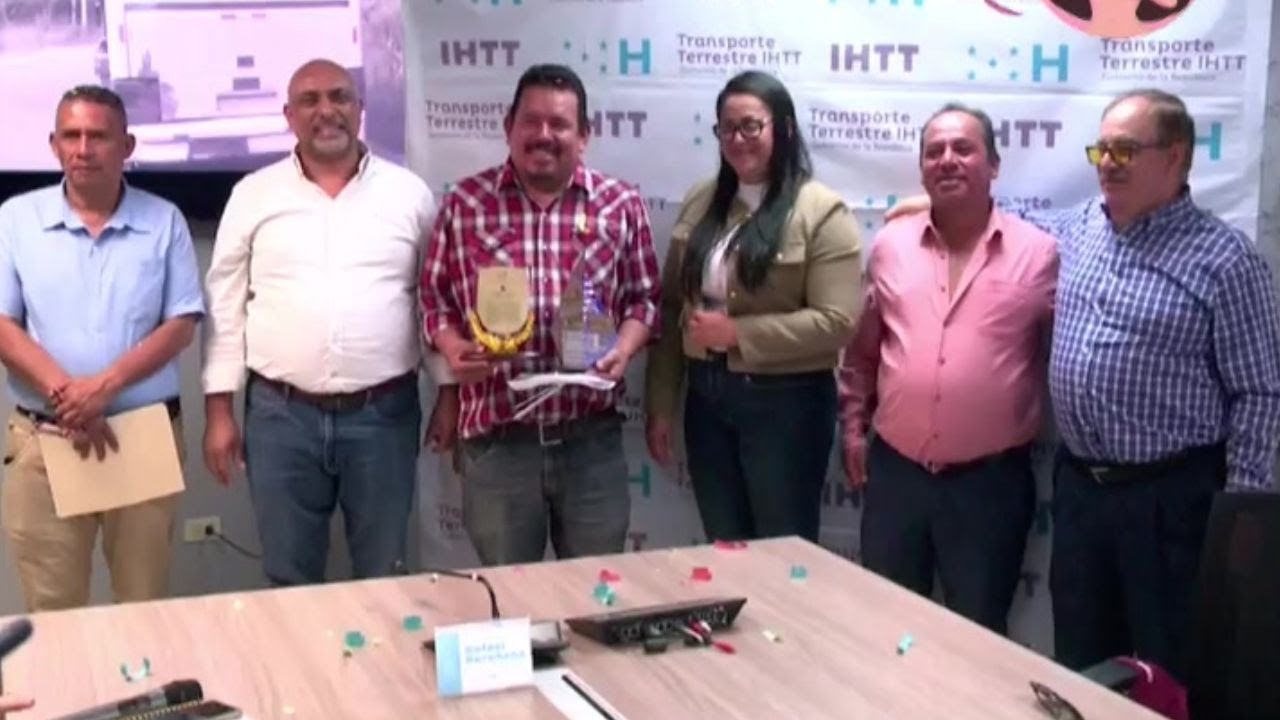 Chofe héroe es homenajeado por el IHTT