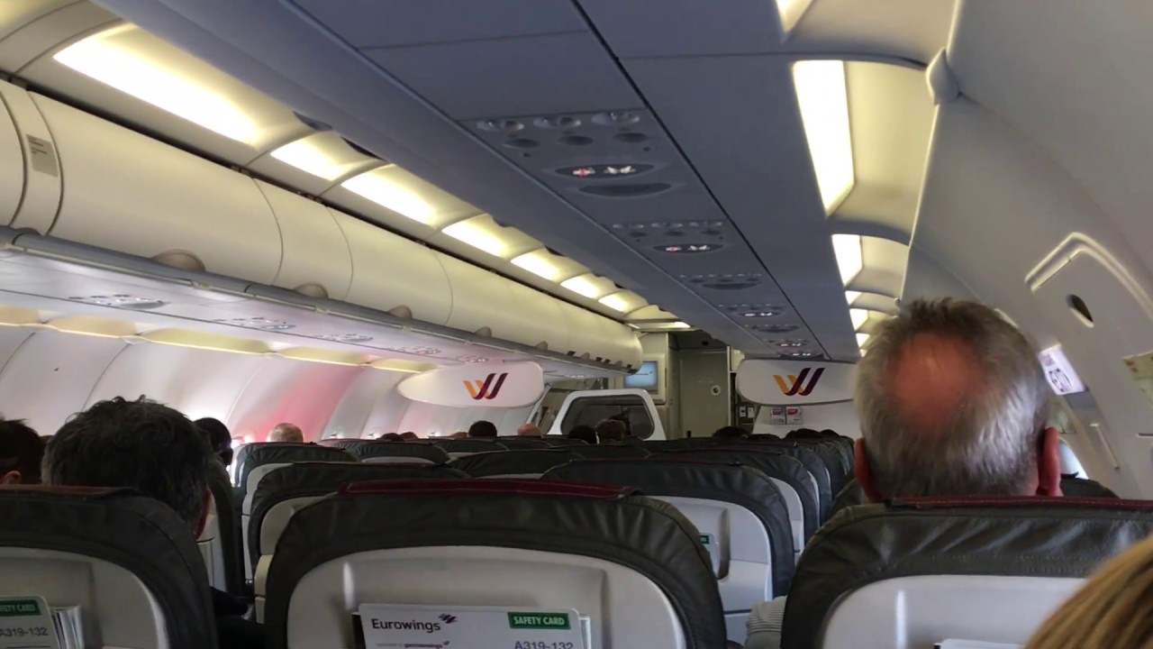 Eurowings (Germanwings) A319 Start in Barcelona Airport