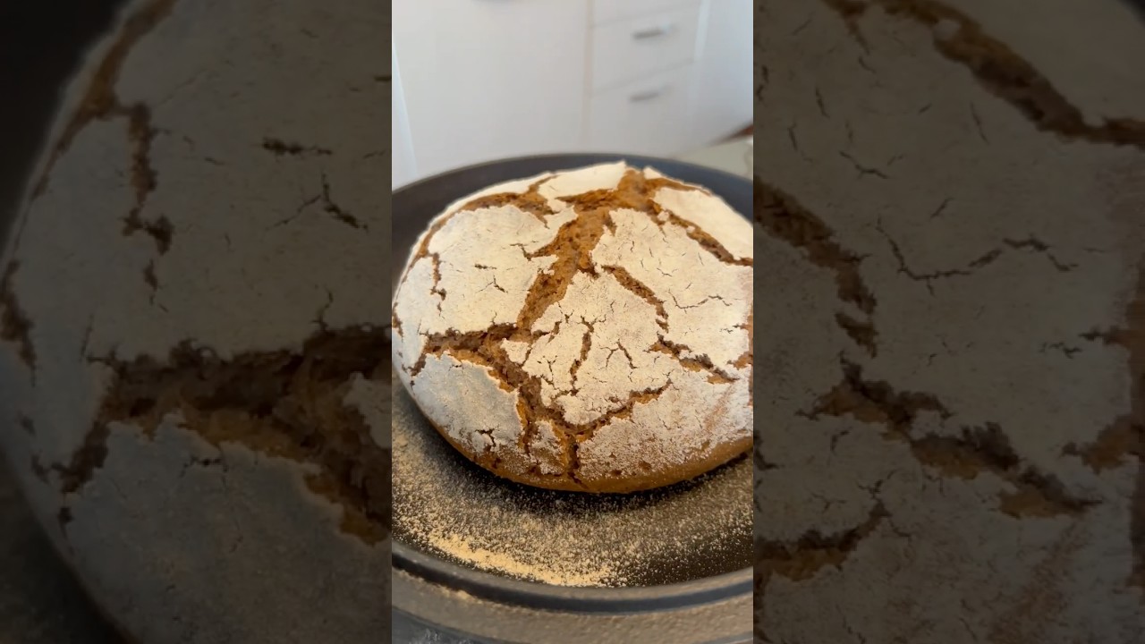 🌾 Pane di segale integrale #pane #panefattoincasa #sourdough #bread #lievitomadre