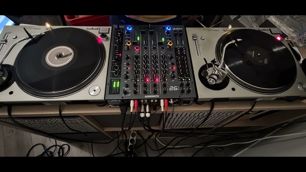 techno mix vinyl only