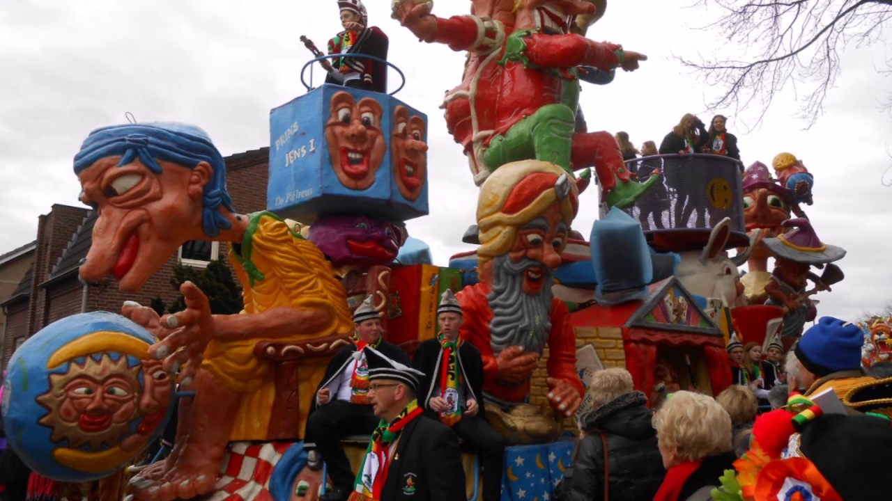 De gro&euml;tte optocht ien Venroj