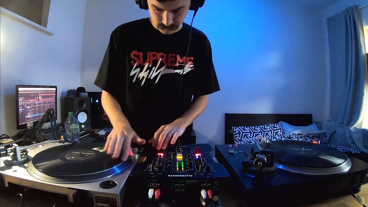 DVS Vinyl Dub Techno Mix