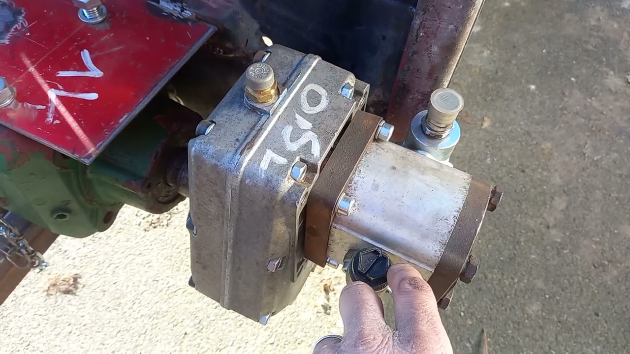 suite et explication épandeur artisanal , manure spreader homemade