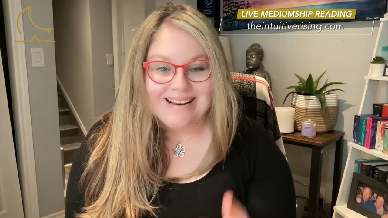 Canadian Evidential Psychic  Medium, Amy Brookes performs a LIVE Mediumship Reading Demonstration