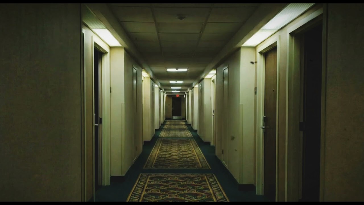 The living corridor is waiting for you.