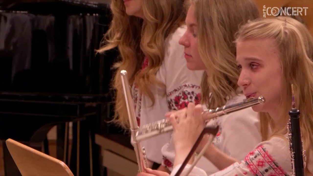 Kodály: Hary Janos: Intermezzo ∙ Bebeselea ∙ Moldovan National Youth Orchestra