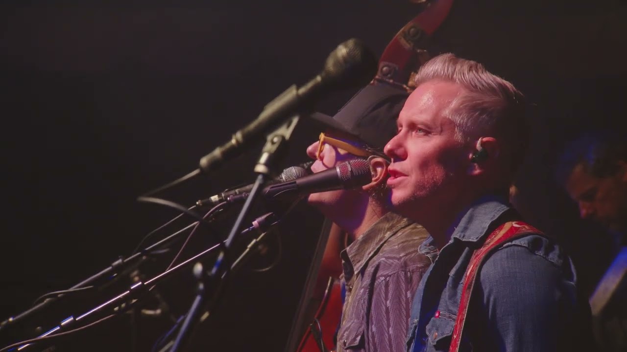 Infamous Stringdusters Play I Run To You At The Hillberry Festival 2025 The Farm Eureka Springs, AR