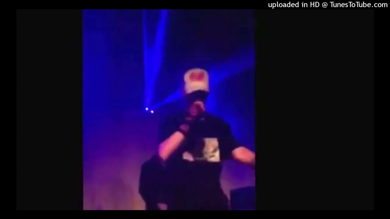 bladee - everything can go CDQ