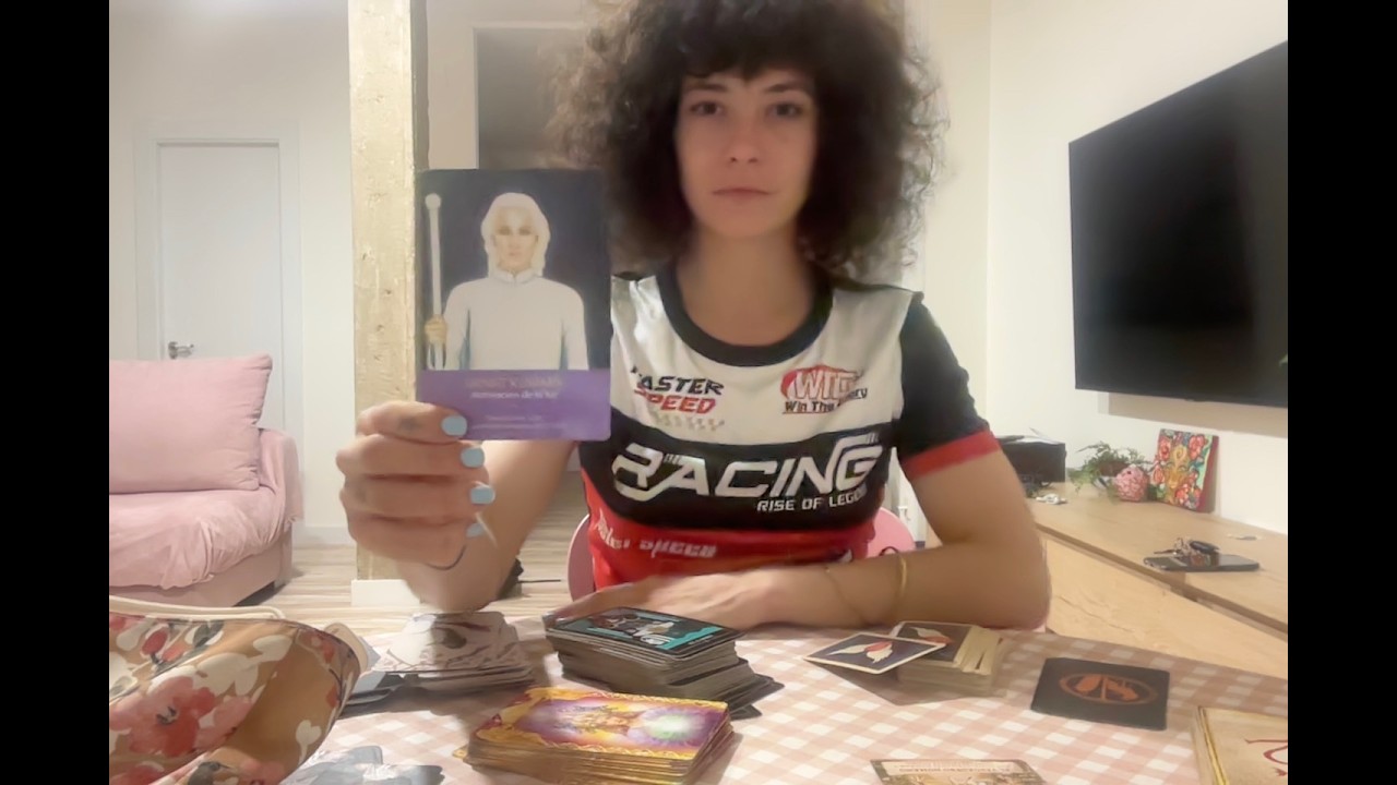 Esa persona fuera. Que te bloquea el milagro.